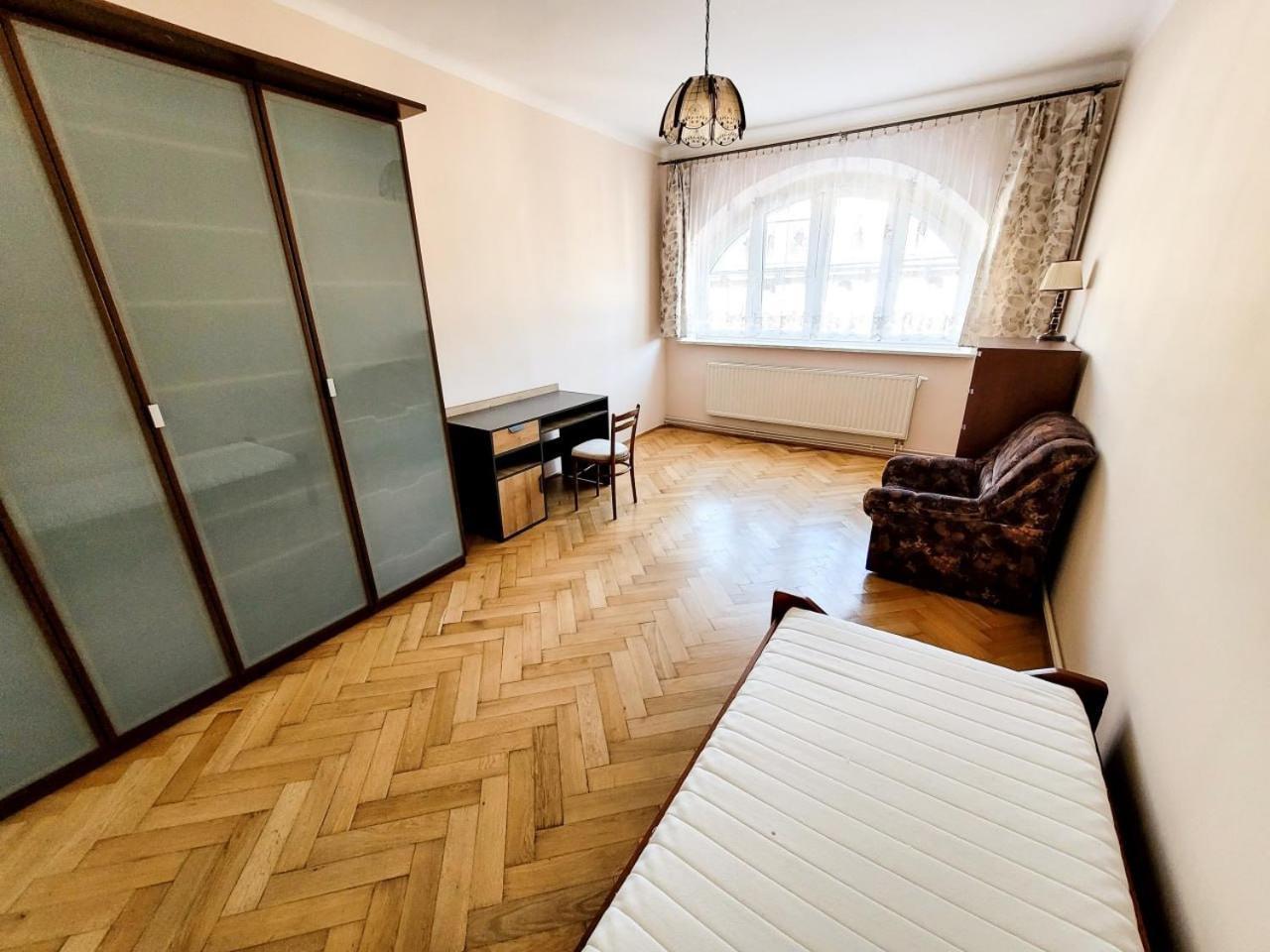 קרקוב Wild Solutions Sauna Apartments מראה חיצוני תמונה